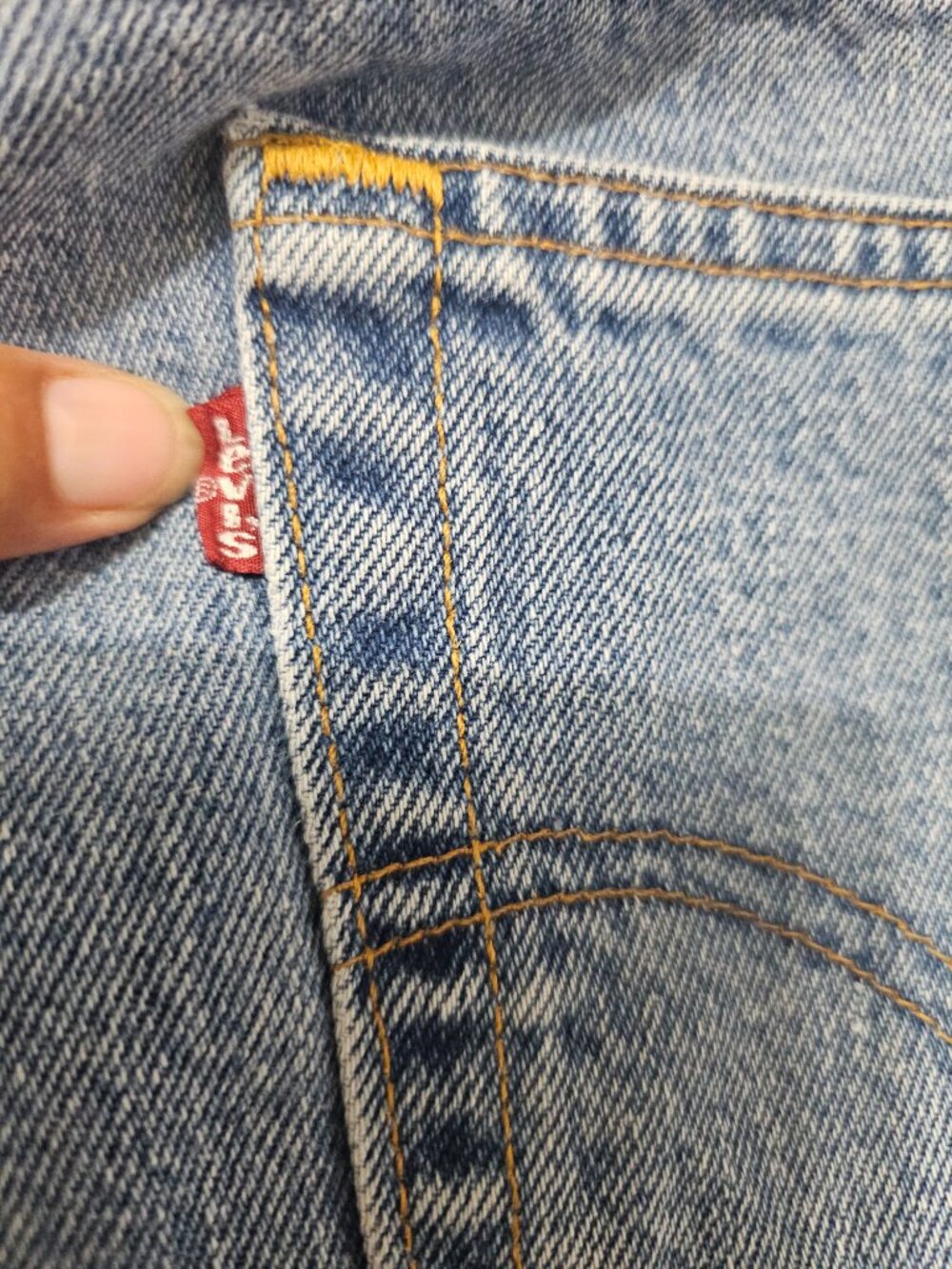 Levi's Vintage 550 - Picture 8 of 8